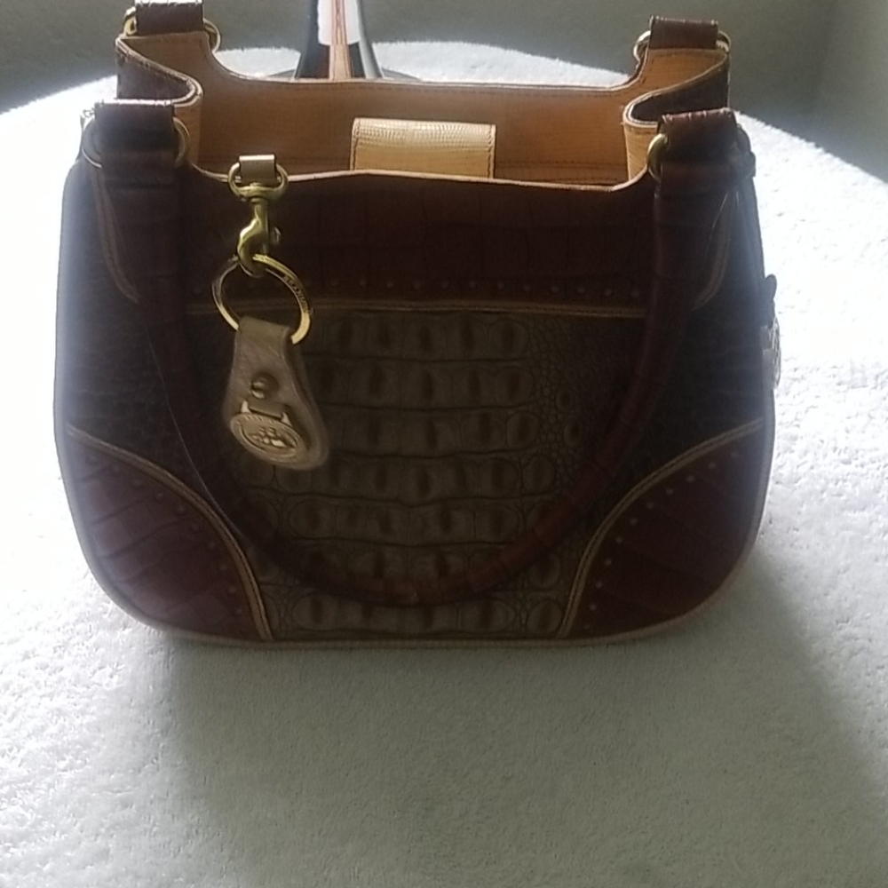Brahmin Purse with dust bag/ Make an offer!